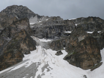 Dans la descente du col de Ruis vers le val Traversiere