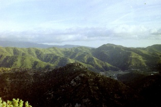 Vallée de la Roya depuis les hauteurs surplombant la Bevera