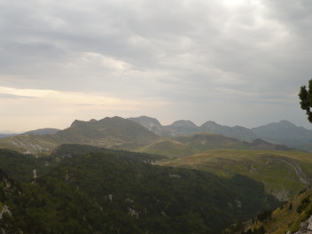 Panorama vers le sud depuis le col de la Pierre St-Martin