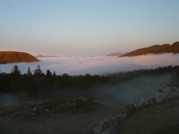 Brume et montagne aux environs du col Soudet #3