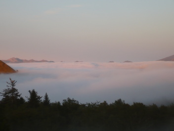 Brume et montagne aux environs du col Soudet #4