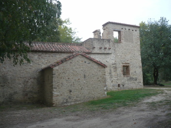 Santa Coloma de Cabanes près du lac de Saint-Génis-les-Fontaines